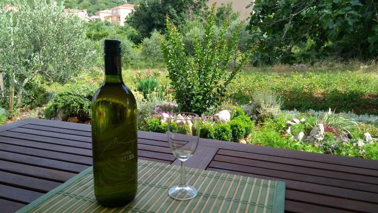 Megi1 Appartement Vrbnik Buitenkant foto